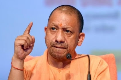 सीएम योगी का बड़ा एक्शन, ब्लैक लिस्ट में गरीबों से धांधली करने वाले 200 से अधिक अस्पताल।