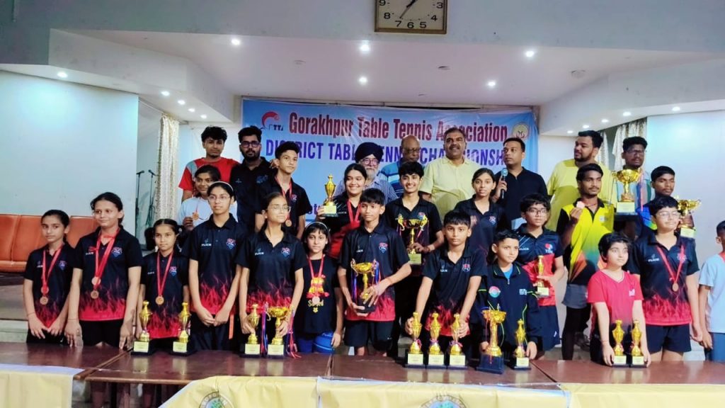 जिला टेबल टेनिस प्रतियोगिता 2026 में खिलाड़ियों ने दिखाया दमखम।