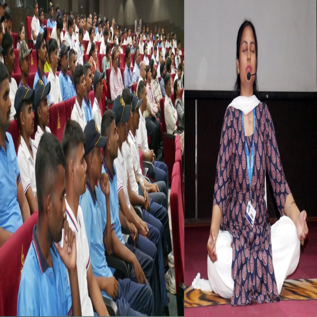 योग से स्वस्थ जीवन और सशक्त समाज का संदेश।