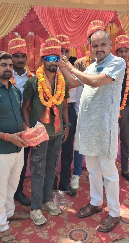कुतुबनगर के 11 नवचयनित सैनिकों का हुआ सम्मान, युवाओं को सेना में भर्ती के लिए किया प्रेरित।