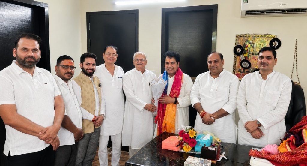 भाजपा महानगर परिवार ने हर्षोल्लास के साथ मनाया विधायक श्रीकांत शर्मा का 55वाँ जन्मदिवस।