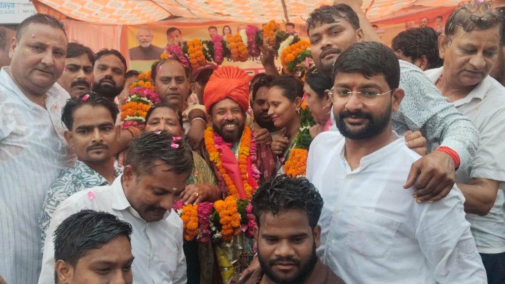 मथुरा में भाजपा ब्रज क्षेत्र अध्यक्ष पूरन लाल लोधी का ऐतिहासिक स्वागत, संगठन को मजबूत करने का किया आह्वान।