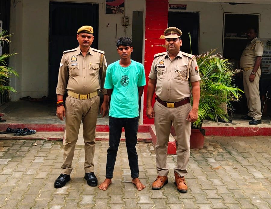 नाबालिग को बहला-फुसलाकर भगाने के मामले में आरोपी गिरफ्तार, कछवां पुलिस की कार्रवाई।