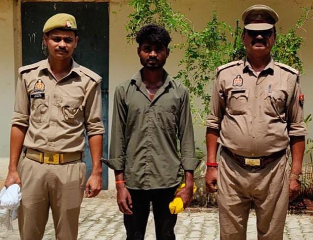 नाबालिग से दुष्कर्म के आरोपी सहित तीन अभियुक्त गिरफ्तार।