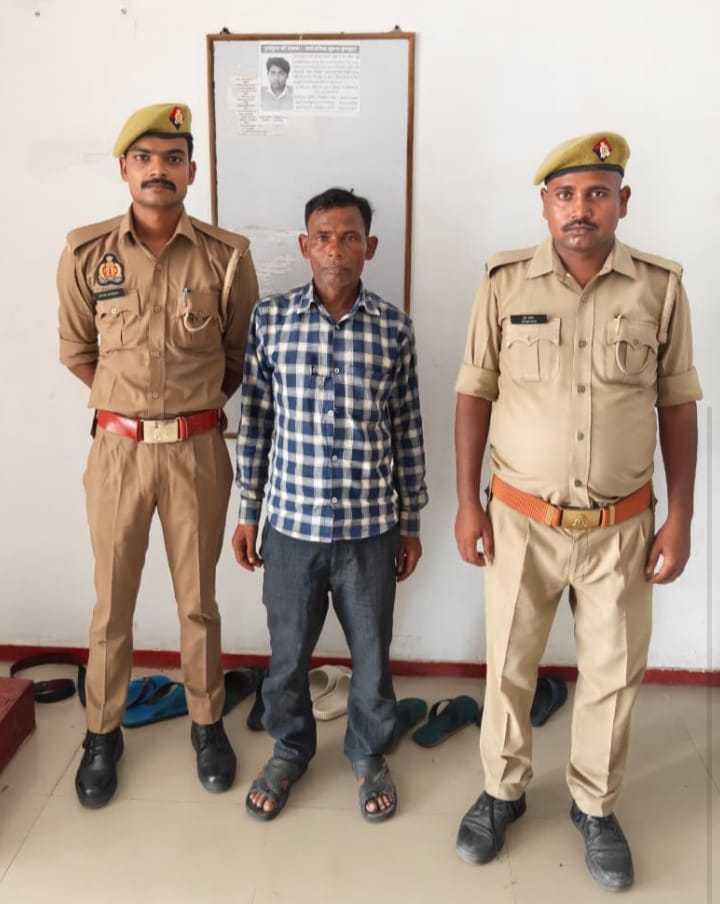 मिश्रिख में महिलाओं और बालिकाओं की सुरक्षा पर उठे सवाल, दो दिनों में छेड़छाड़ और दुष्कर्म की घटनाओं से दहशत।