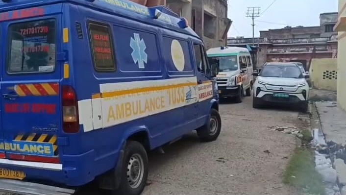 कोटवन चौकी के पास सड़क हादसा,चार पहिया वाहन की टक्कर से बाइक सवार की मौत।