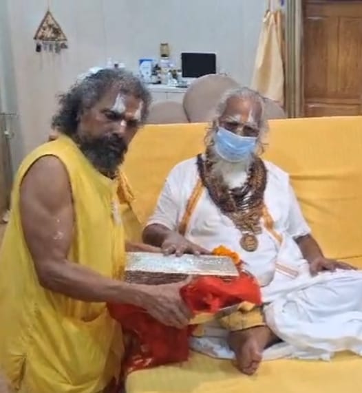 महंत नृत्य गोपाल दास ने किया श्रीकृष्ण जन्मभूमि की रजत संकल्प शिला का पूजन , ब्रज सहित संपूर्ण भारतवर्ष में उत्साह।