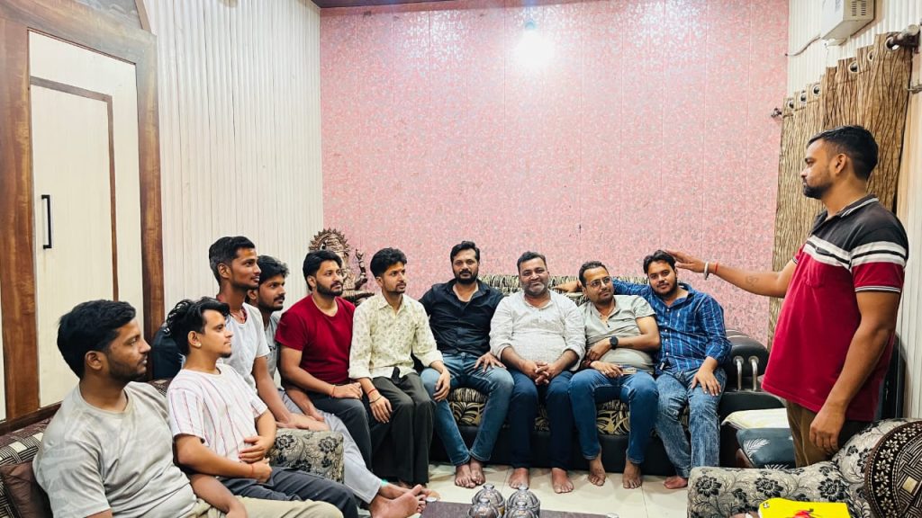 11 अगस्त को एक शाम भोले के नाम भव्य भजन संध्या का होगा आयोजन।