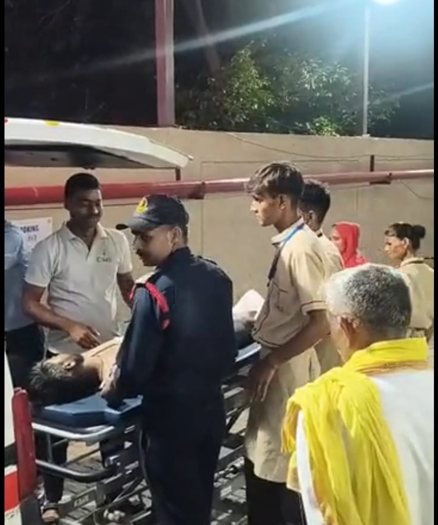 मथुरा में केले विक्रेता की पीट-पीटकर हत्या, आरोपी फरार।