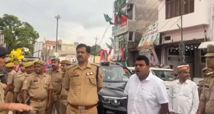 बारावफात पर सीतापुर में सुरक्षा व्यवस्था का जायजा, डीएम-एसपी ने किया भ्रमण।