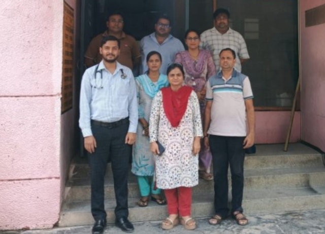 नाको की टीम ने एआरटी सेंटर का किया मूल्यांकन, पेपरलेस व्यवस्था का लिया जायजा।