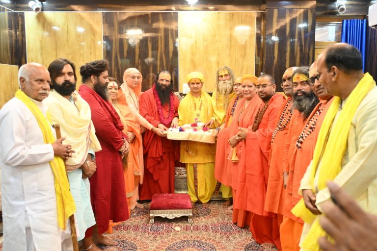 6 दिसंबर को मथुरा में नहीं होगी कार सेवा : संत समाज