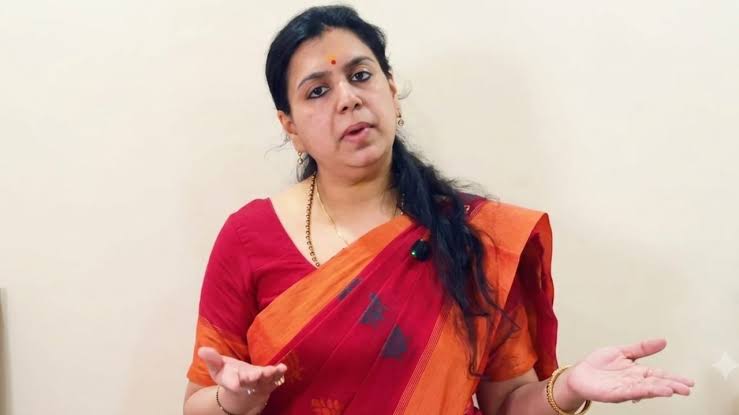 आईएएस से इस्तीफे के बाद दिव्या मित्तल का सियासत में बड़ा कदम, बिना किसी पार्टी सिंबल के लड़ेंगी चुनाव।
