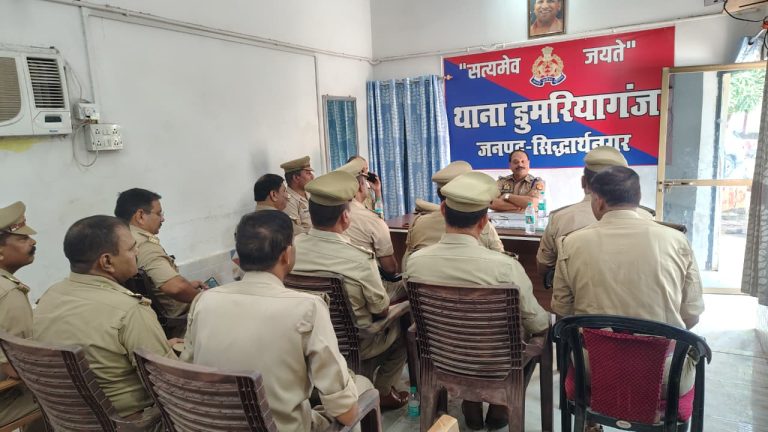 लंबित विवेचनाओं के शीघ्र निस्तारण को लेकर सीओ ने दिए निर्देश।