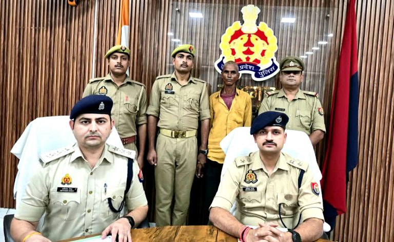शराब के लिए रुपये नहीं दिए तो मां को पटक-पटककर मार डाला, हत्यारोपी बेटा गिरफ्तार।