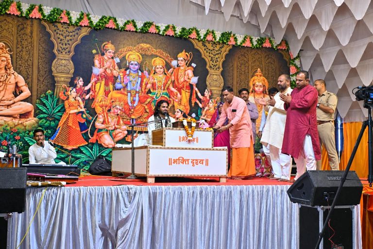 प्रभु की बाल लीलाओं और शिव-पार्वती प्रसंग की महिमा।
