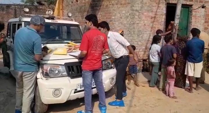 जालेपारा गांव में घर के पास मिला 45 वर्षीय राममूर्ति का शव, सगे भाई पर हत्या का आरोप।