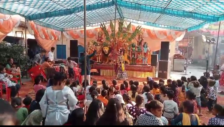 चंडी चौदस पर माला कंठी एवं ज्वैलरी समिति ने कराया विशाल भंडारा।